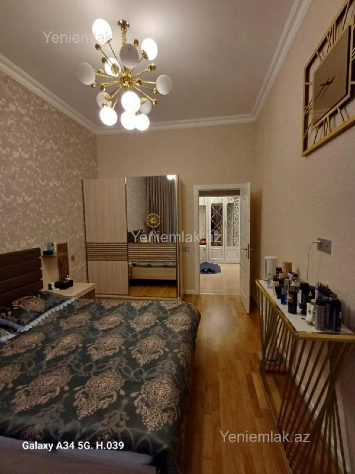 Satılır 3 otaqlı yeni tikili 105 m²