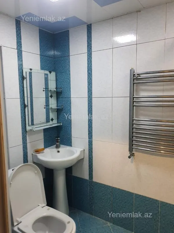 Satılır 2 otaqlı köhnə tikili 55 m²
