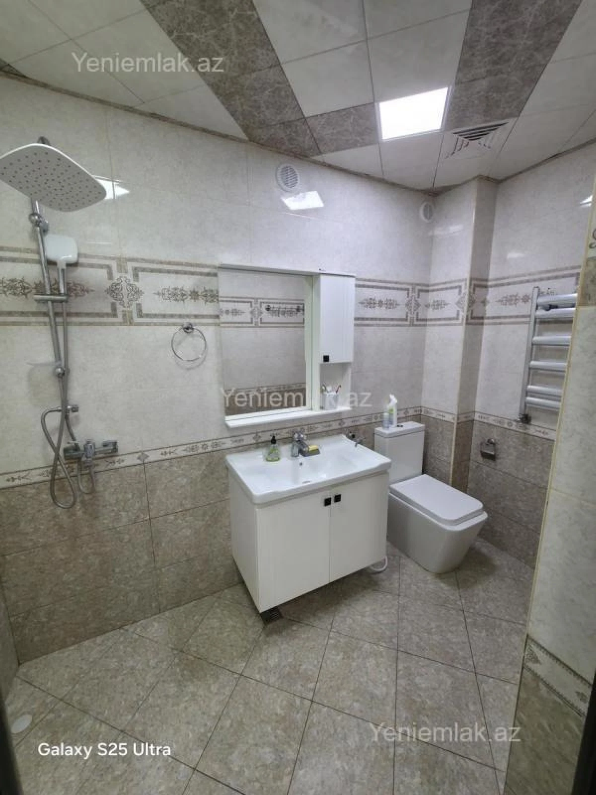 Satılır 2 otaqlı köhnə tikili 55 m²