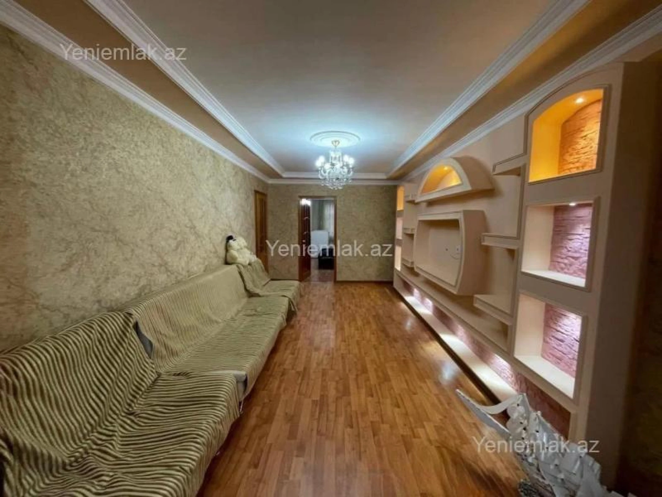 Satılır 3 otaqlı köhnə tikili 72 m²