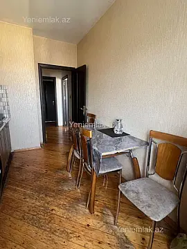 Satılır 3 otaqlı köhnə tikili 72 m²