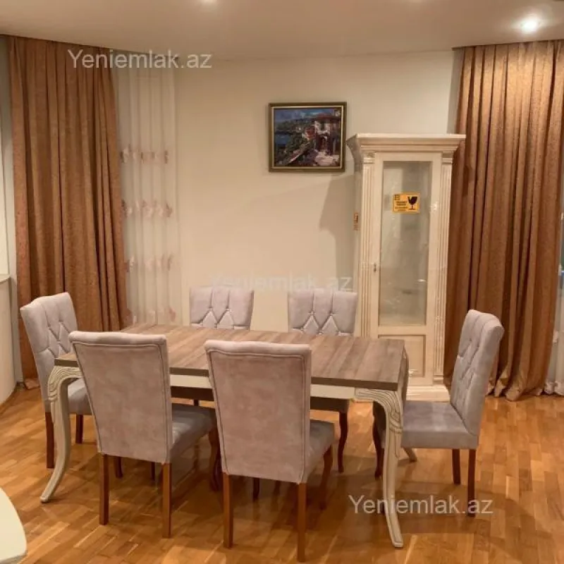 Satılır 3 otaqlı yeni tikili 170 m²