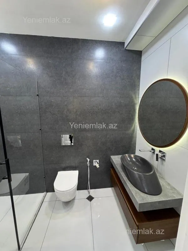 Satılır 3 otaqlı yeni tikili 120 m²