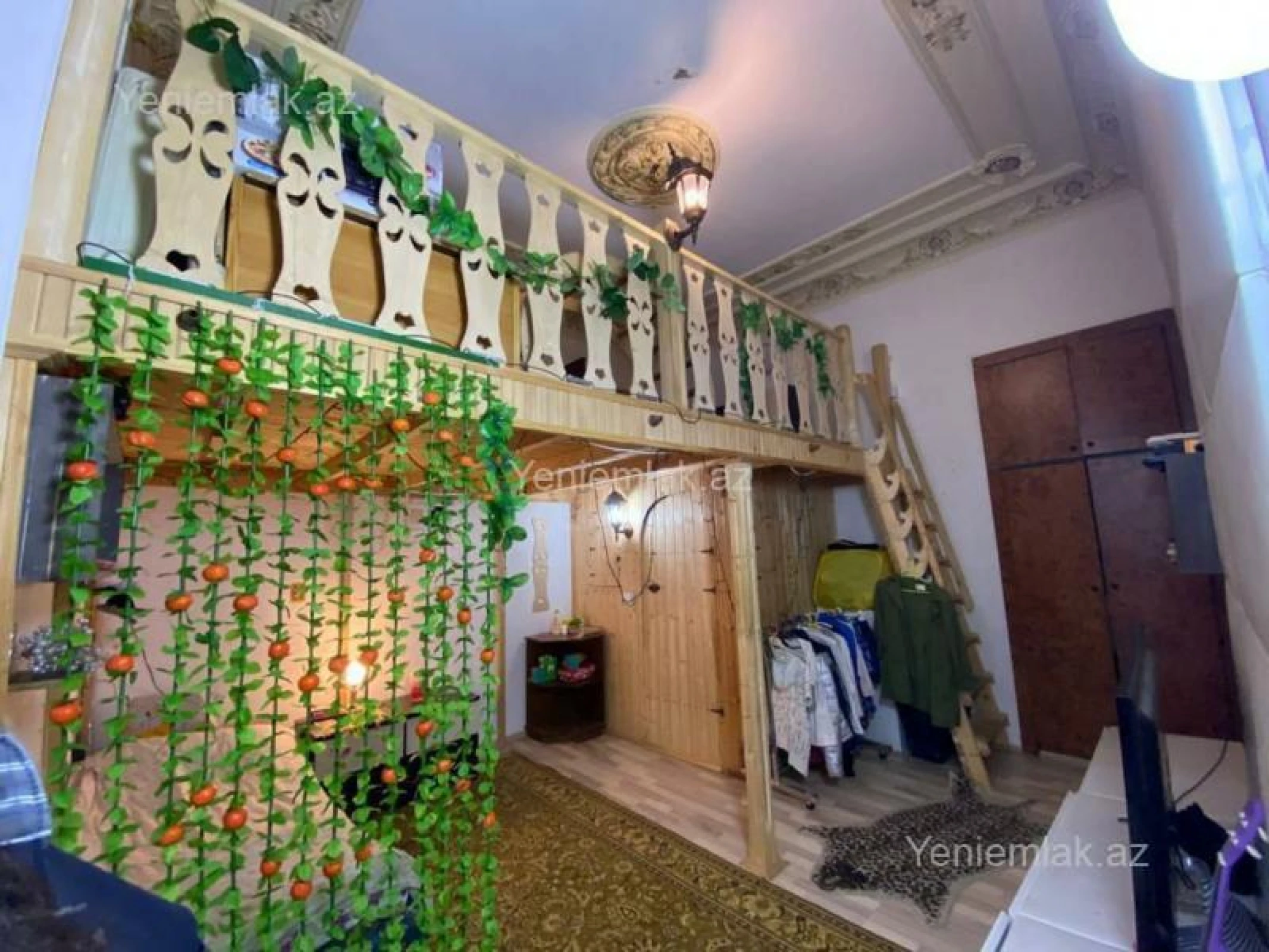 Satılır 3 otaqlı köhnə tikili 90 m²