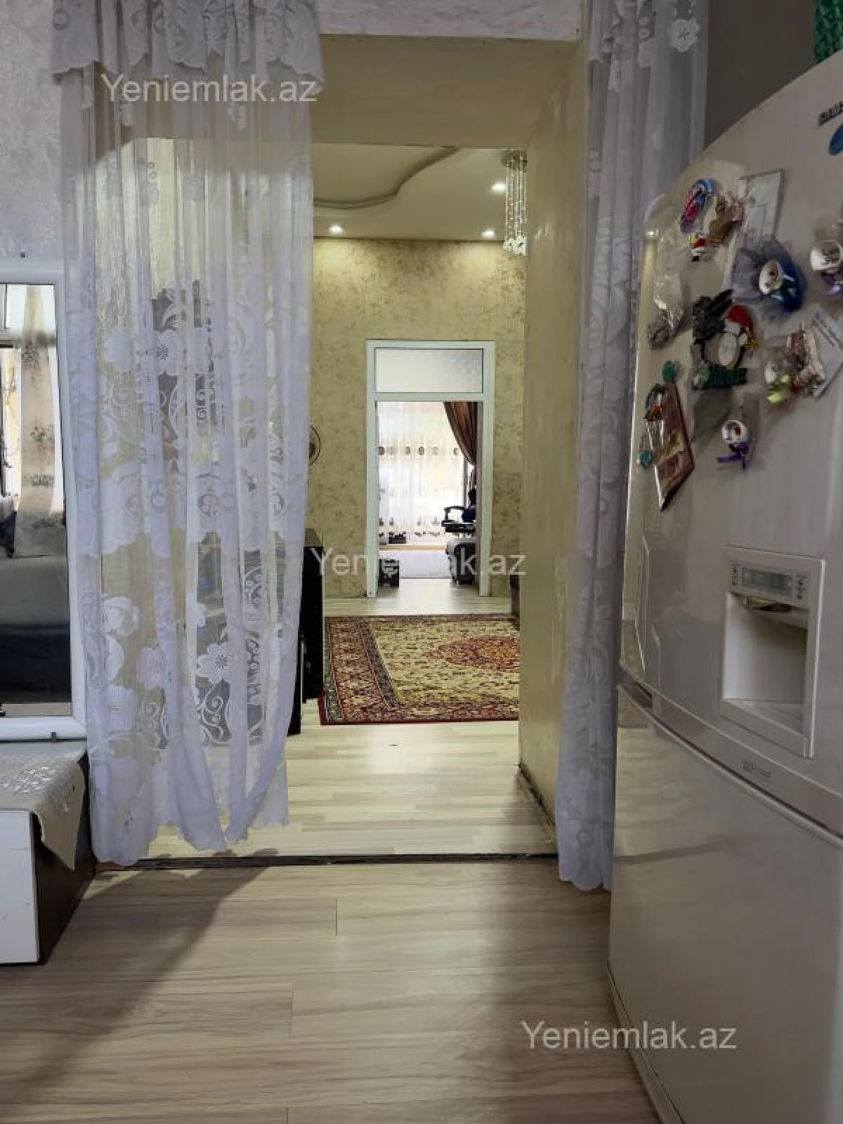 Satılır 3 otaqlı köhnə tikili 90 m²