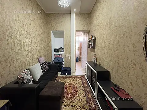 Satılır 3 otaqlı köhnə tikili 90 m²