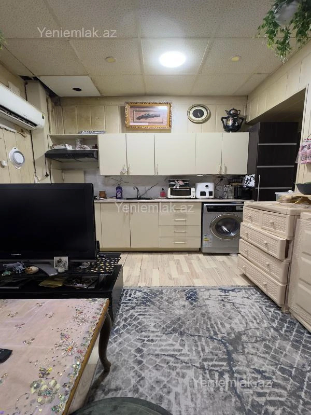 Satılır 3 otaqlı köhnə tikili 90 m²