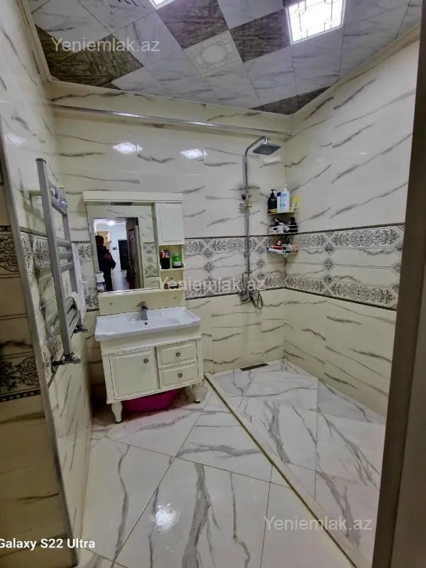 Satılır 3 otaqlı yeni tikili 126 m²