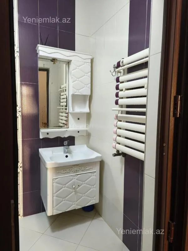 Satılır 3 otaqlı yeni tikili 102 m²