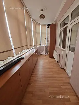 Satılır 3 otaqlı yeni tikili 135 m²