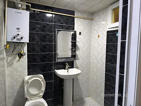 Satılır 1 otaqlı köhnə tikili 55 m²