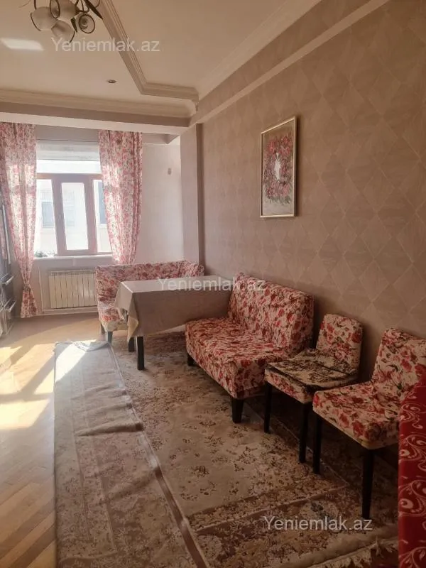 Satılır 4 otaqlı yeni tikili 180 m²