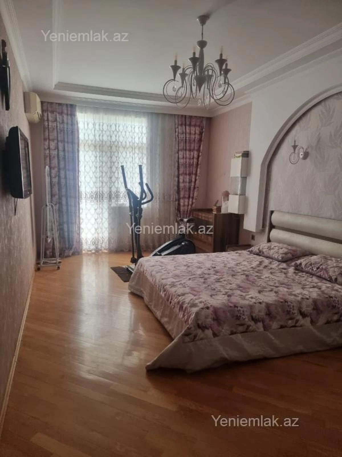 Satılır 4 otaqlı yeni tikili 180 m²