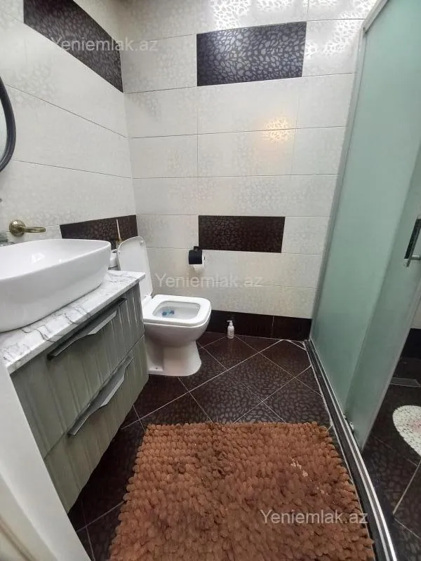 Satılır 2 otaqlı yeni tikili 65 m²