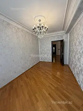 Satılır 3 otaqlı yeni tikili 140 m²