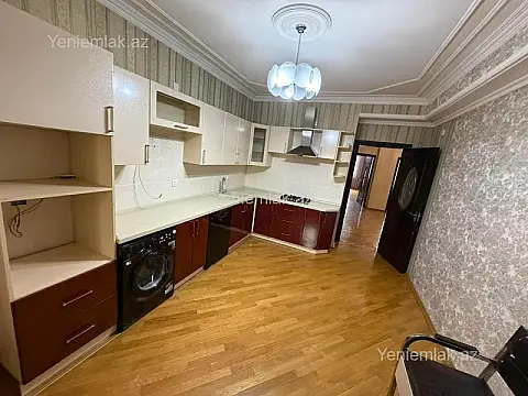 Satılır 3 otaqlı yeni tikili 140 m²