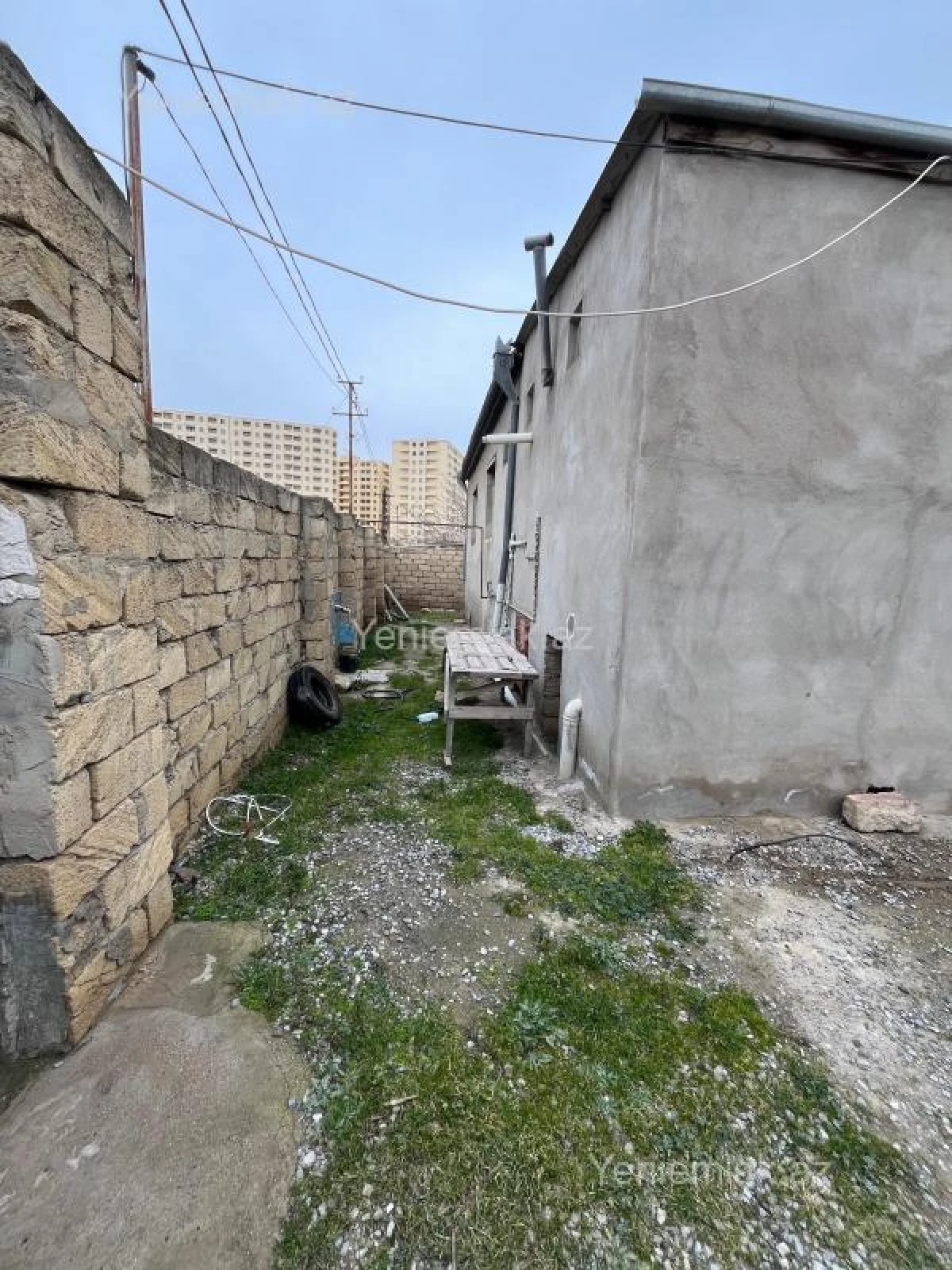 Satılır 3 otaqlı həyət evi 100 m²