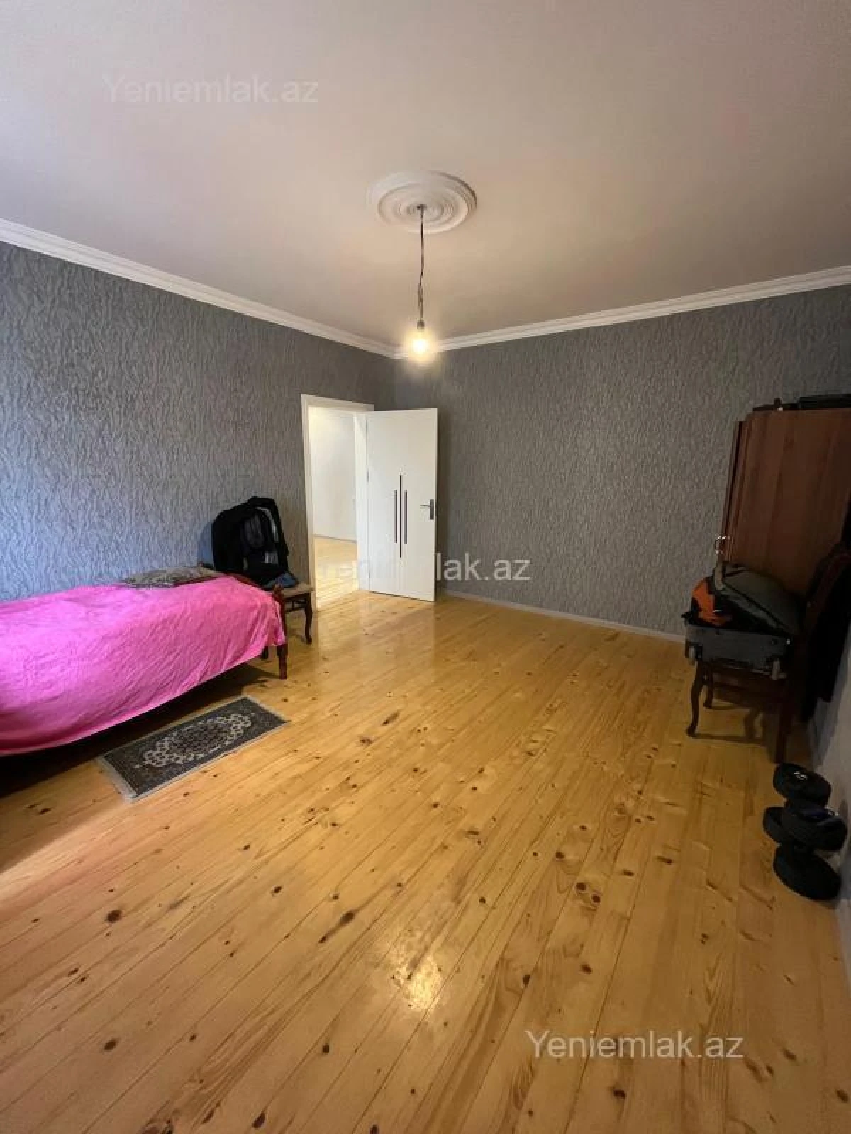 Satılır 3 otaqlı həyət evi 100 m²