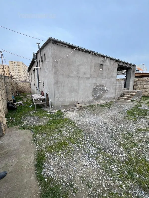 Satılır 3 otaqlı həyət evi 100 m²