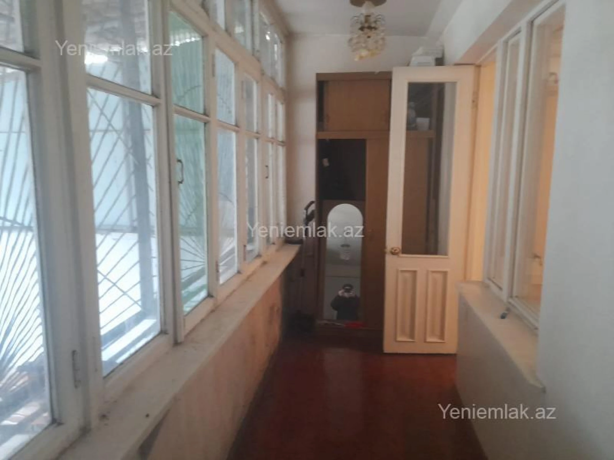 Satılır 3 otaqlı köhnə tikili 85 m²