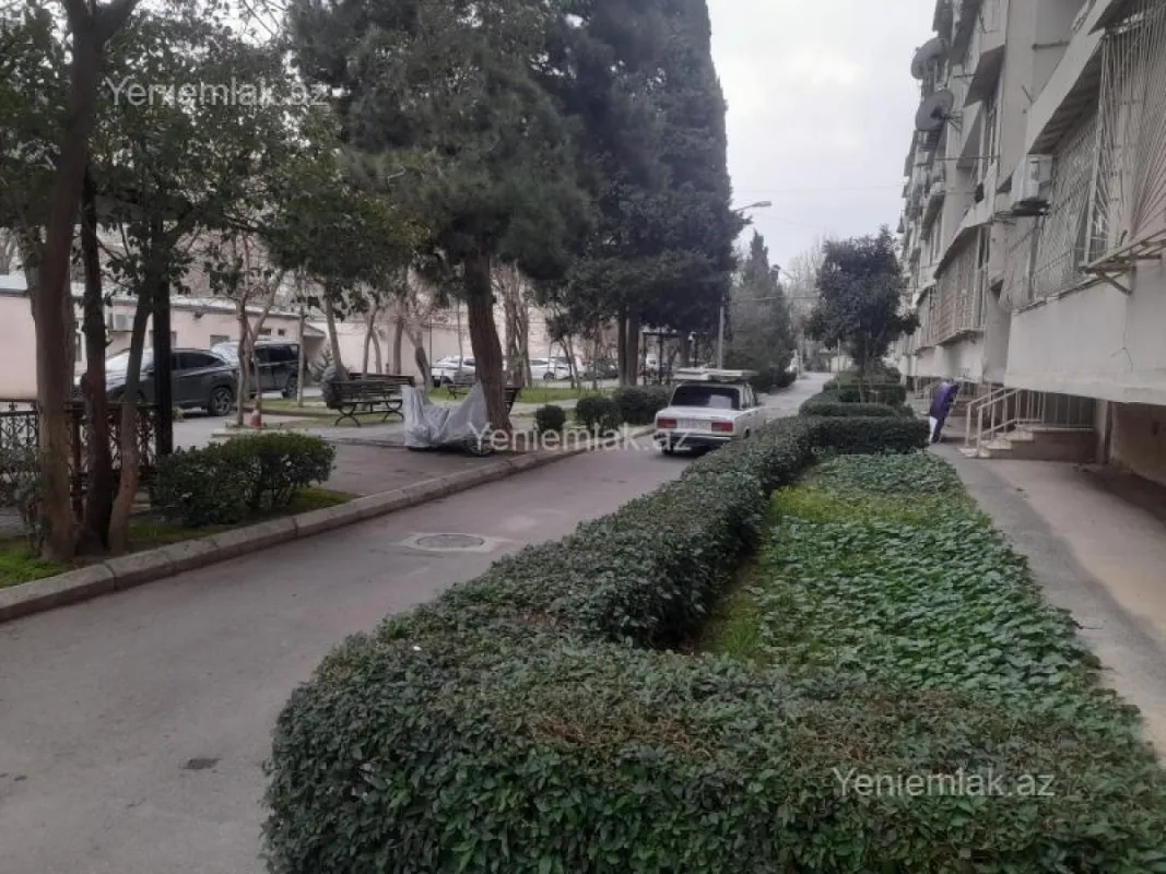 Satılır 3 otaqlı köhnə tikili 85 m²