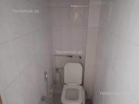 Satılır 3 otaqlı köhnə tikili 85 m²