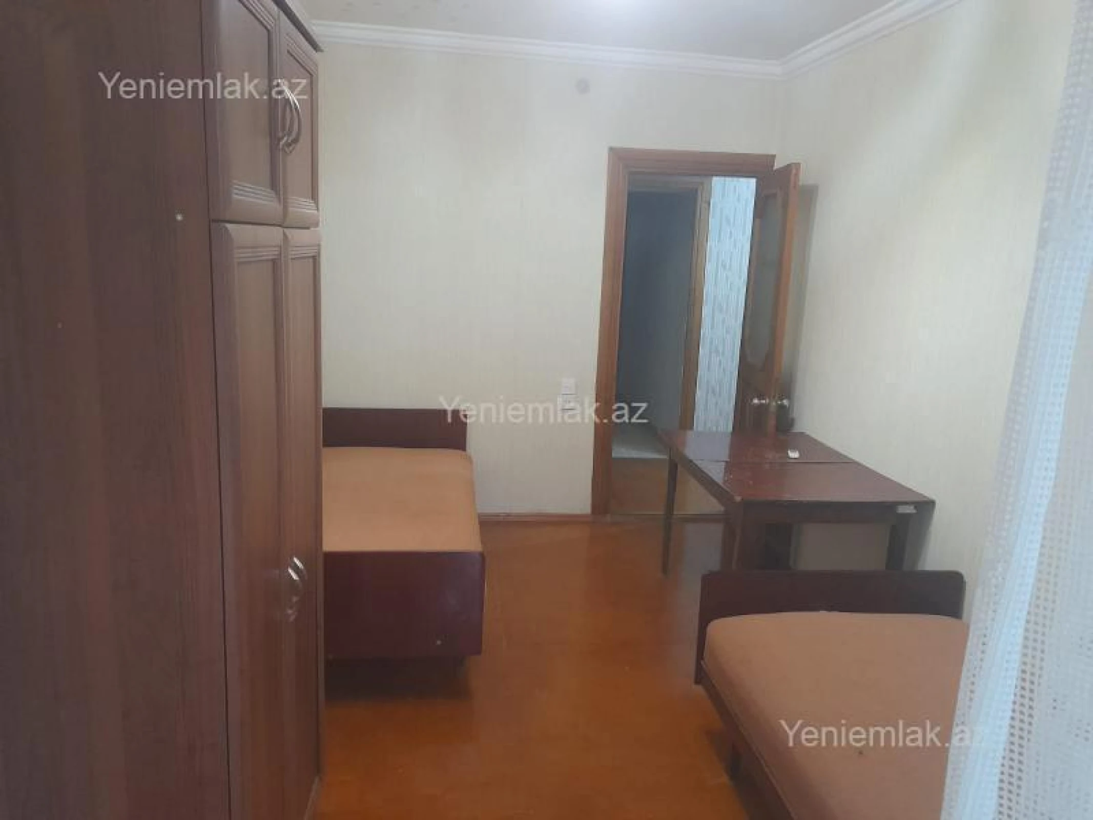 Satılır 3 otaqlı köhnə tikili 85 m²