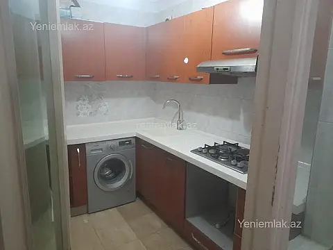 Satılır 3 otaqlı köhnə tikili 85 m²