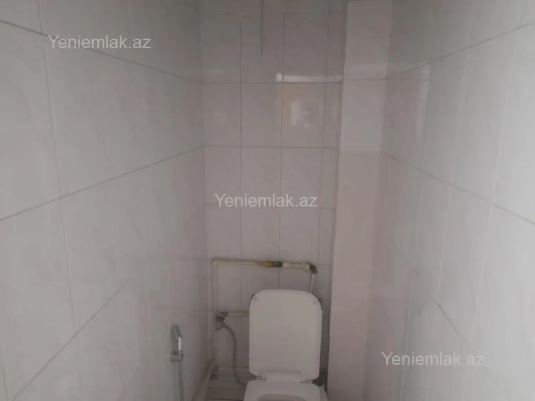 Satılır 3 otaqlı köhnə tikili 85 m²
