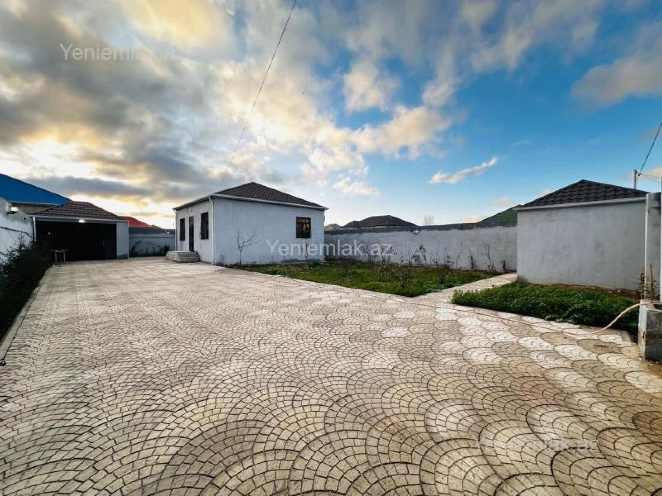 Satılır 3 otaqlı həyət evi 80 m²