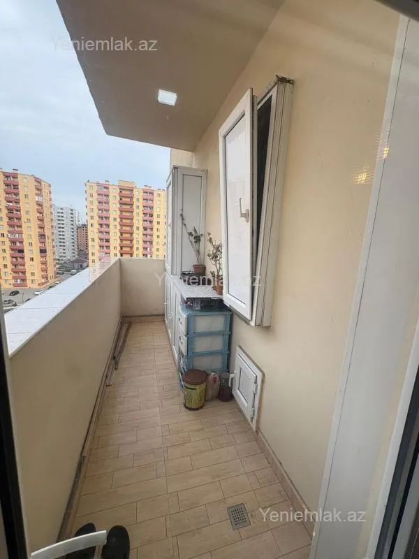 Satılır 3 otaqlı yeni tikili 78 m²