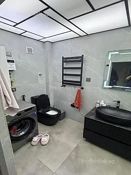 Satılır 3 otaqlı köhnə tikili 60 m²