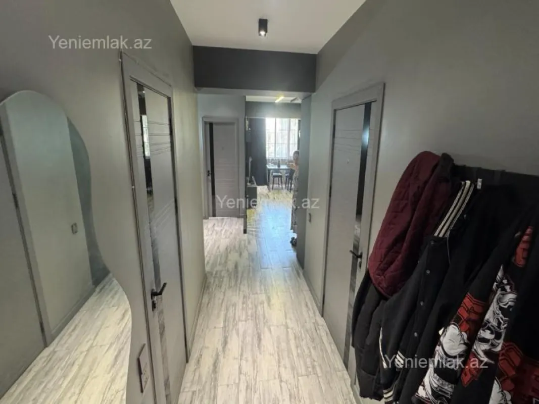 Satılır 3 otaqlı köhnə tikili 60 m²