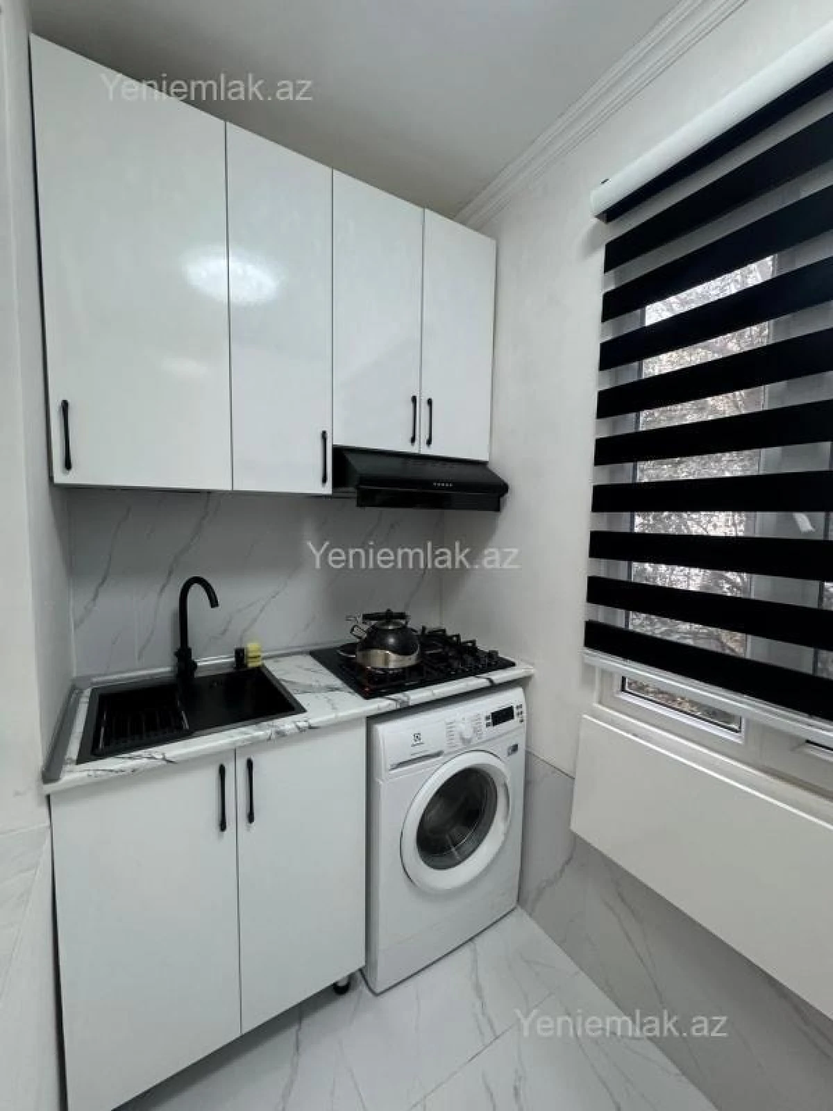 Satılır 2 otaqlı köhnə tikili 45 m²