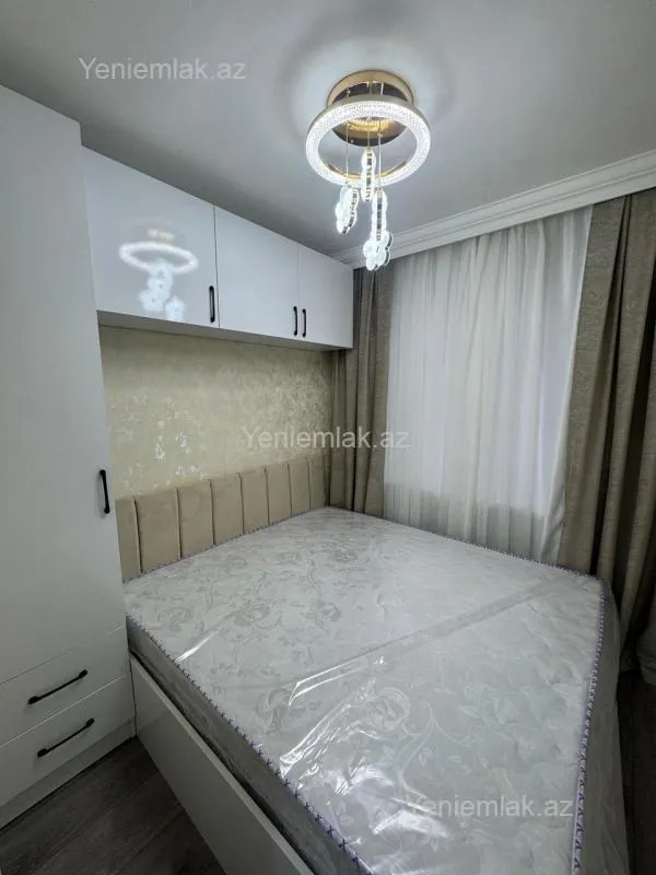 Satılır 2 otaqlı köhnə tikili 45 m²
