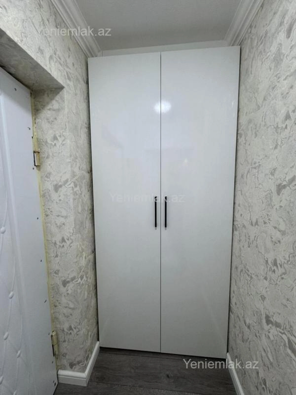 Satılır 2 otaqlı köhnə tikili 45 m²