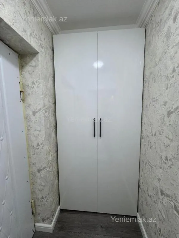 Satılır 2 otaqlı köhnə tikili 45 m²
