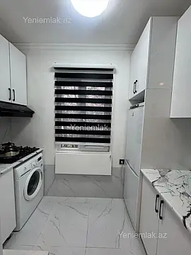 Satılır 2 otaqlı köhnə tikili 45 m²