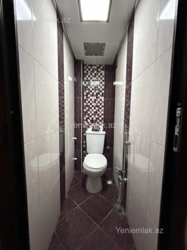 Satılır 3 otaqlı köhnə tikili 90 m²