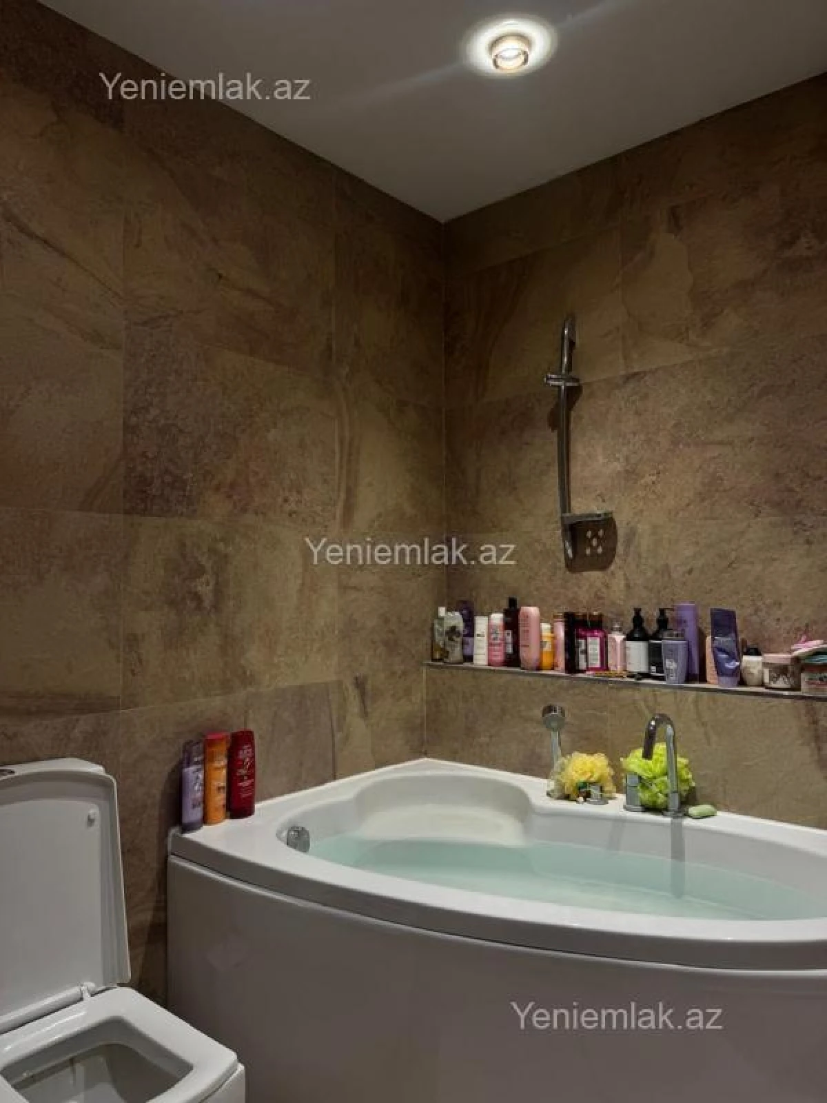 Satılır 4 otaqlı yeni tikili 165 m²