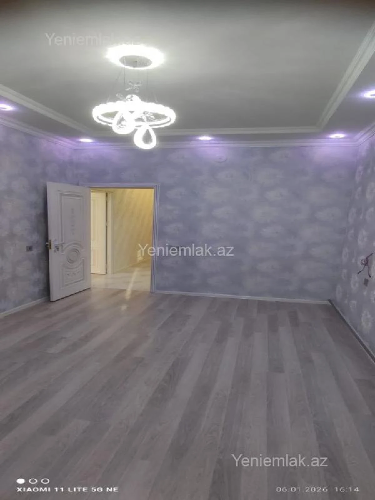 Satılır 2 otaqlı köhnə tikili 52 m²