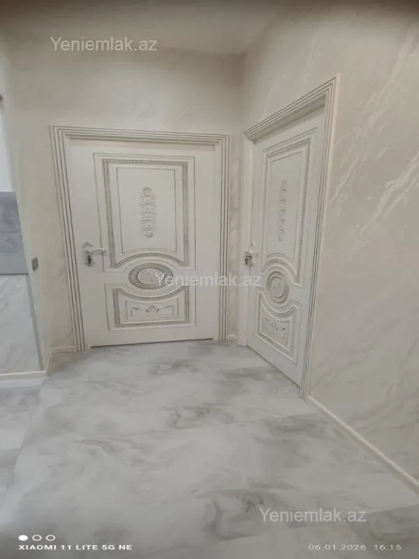 Satılır 2 otaqlı köhnə tikili 52 m²