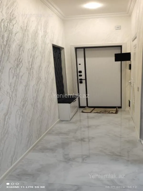 Satılır 2 otaqlı köhnə tikili 52 m²