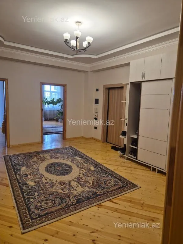 Satılır 3 otaqlı yeni tikili 120 m²
