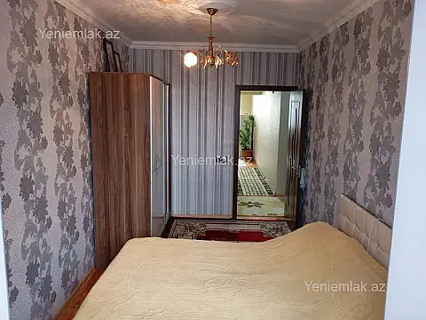 Satılır 3 otaqlı köhnə tikili 75 m²