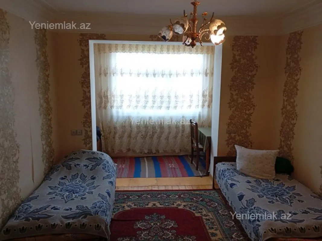 Satılır 3 otaqlı köhnə tikili 75 m²