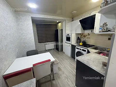 Satılır 3 otaqlı köhnə tikili 74 m²