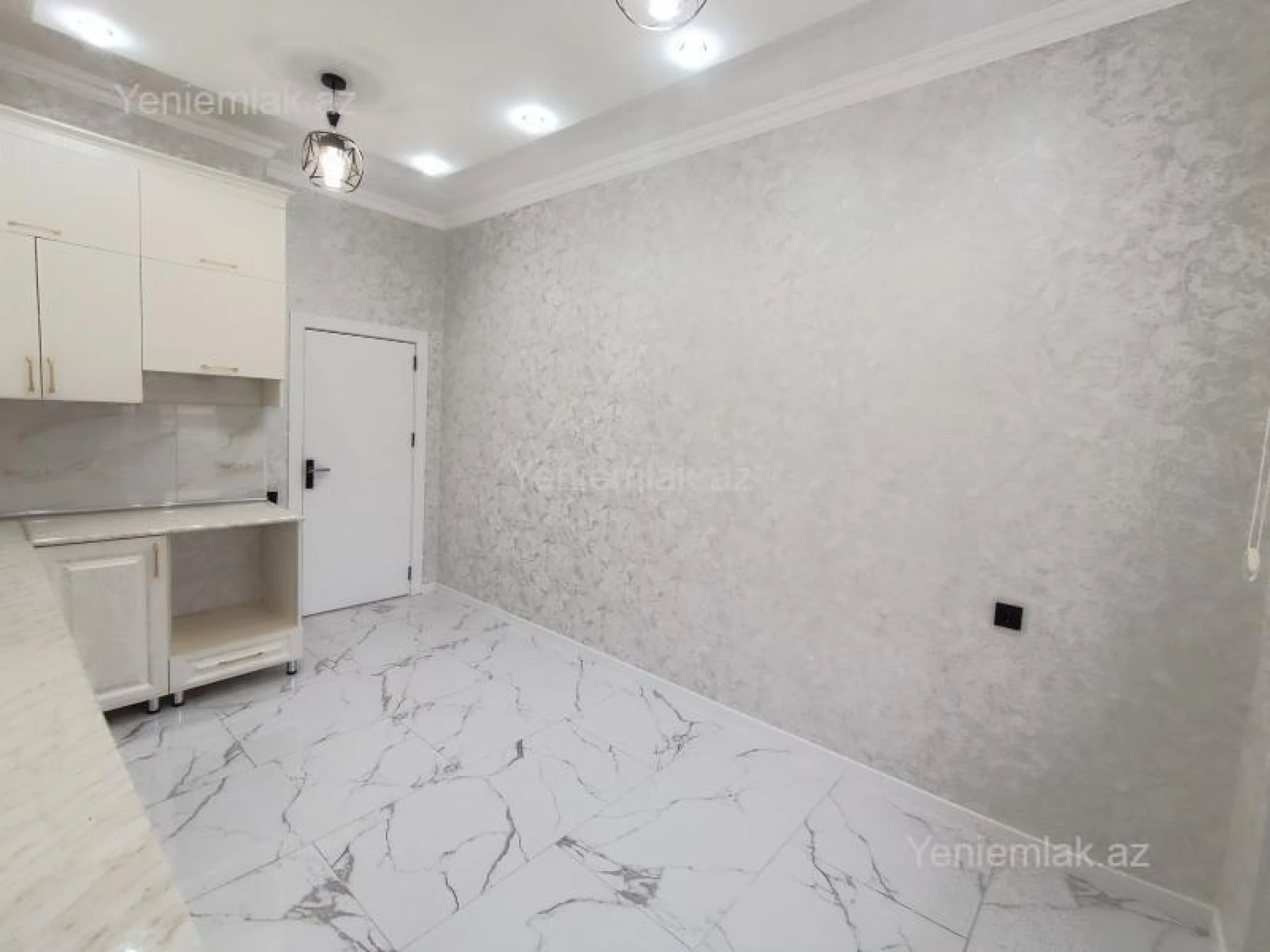 Satılır 2 otaqlı yeni tikili 85 m²