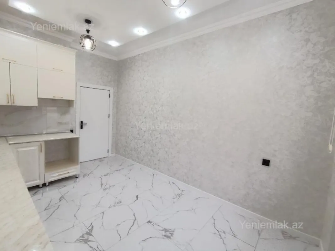Satılır 2 otaqlı yeni tikili 85 m²