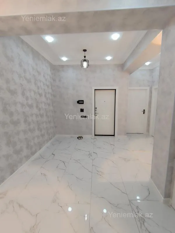 Satılır 2 otaqlı yeni tikili 85 m²